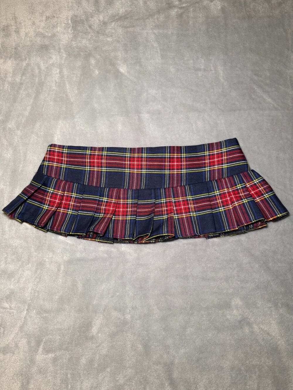 The Escante Collection Red and Navy Blue Tartan Plaid Pleated Micro Mini Skirt